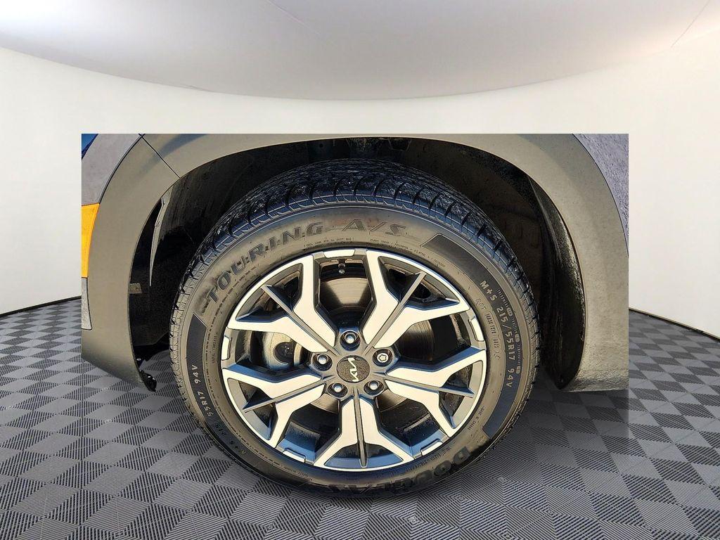 used 2023 Kia Seltos car, priced at $19,998