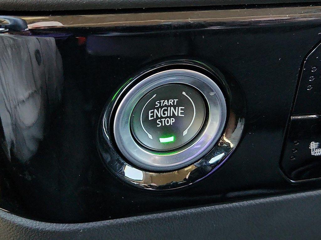 used 2024 Chevrolet Silverado 1500 car, priced at $46,998