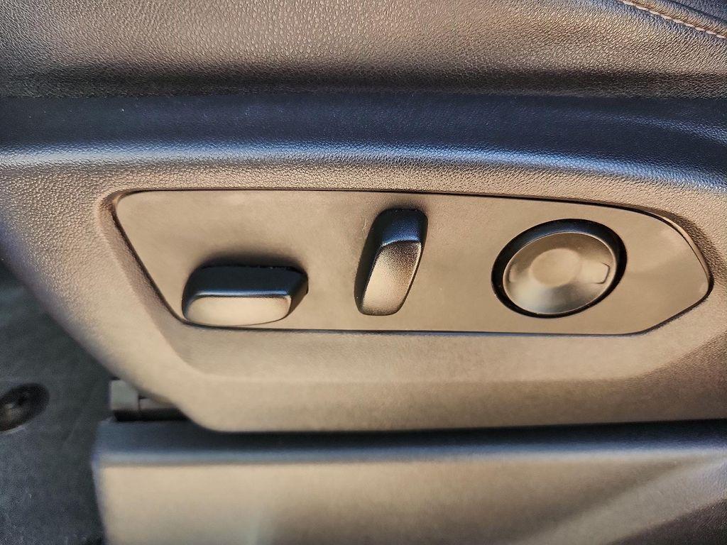 used 2023 Chevrolet Silverado 1500 car, priced at $47,998