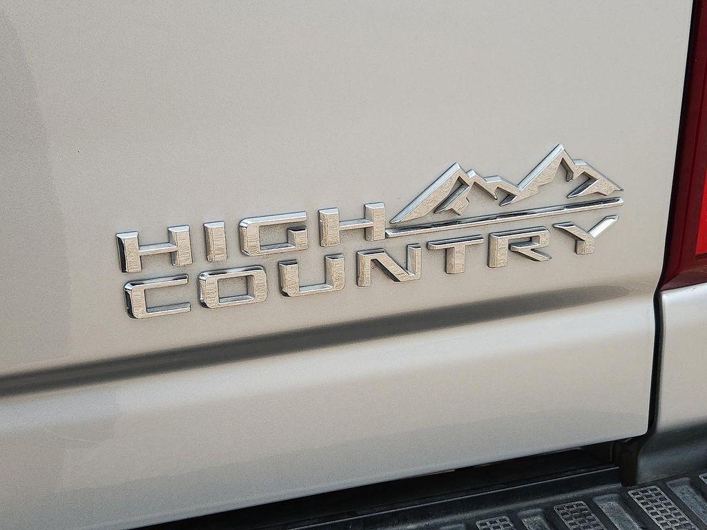 used 2023 Chevrolet Silverado 2500 car, priced at $63,998