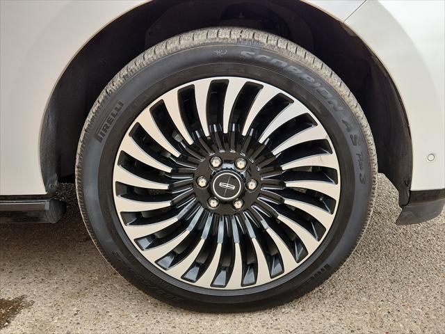 used 2019 Lincoln Navigator car, priced at $45,998