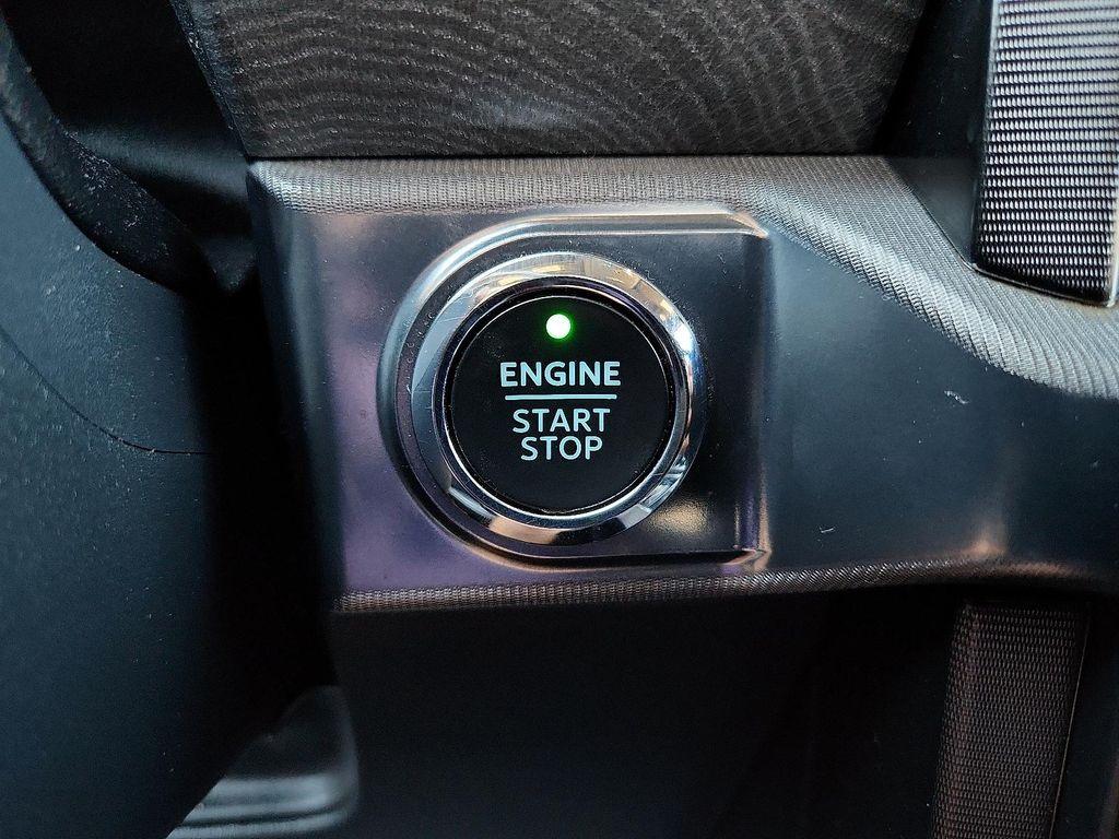 used 2022 Ford F-150 car, priced at $47,998