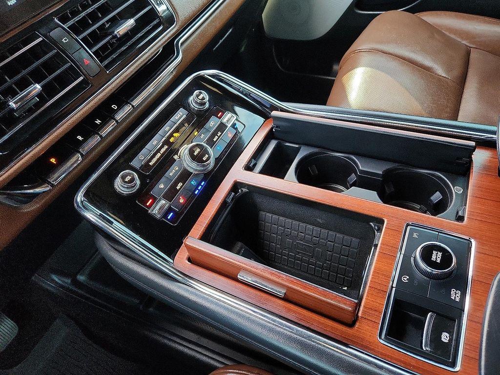 used 2022 Lincoln Navigator car, priced at $52,998