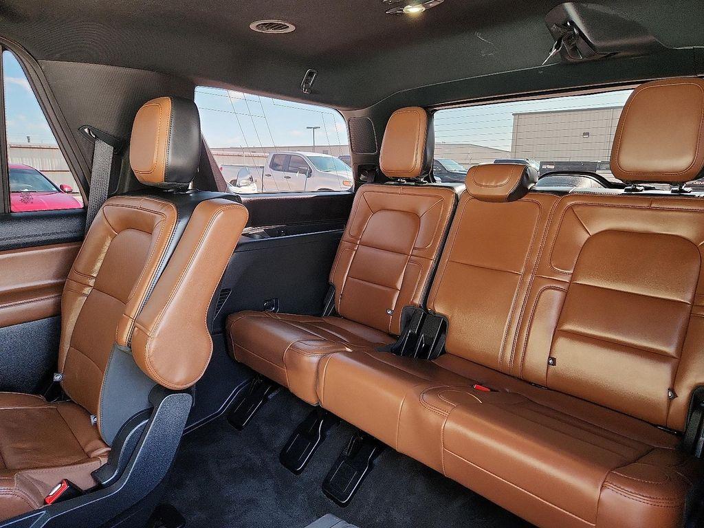 used 2022 Lincoln Navigator car, priced at $52,998