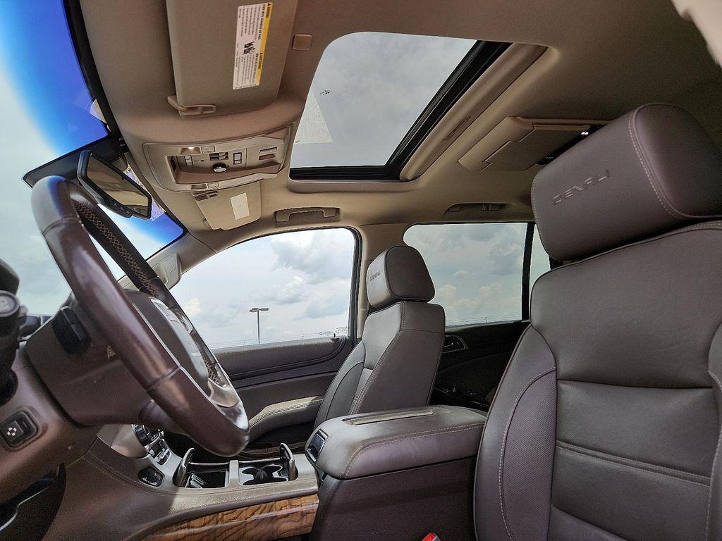 used 2019 GMC Yukon car, priced at $33,998