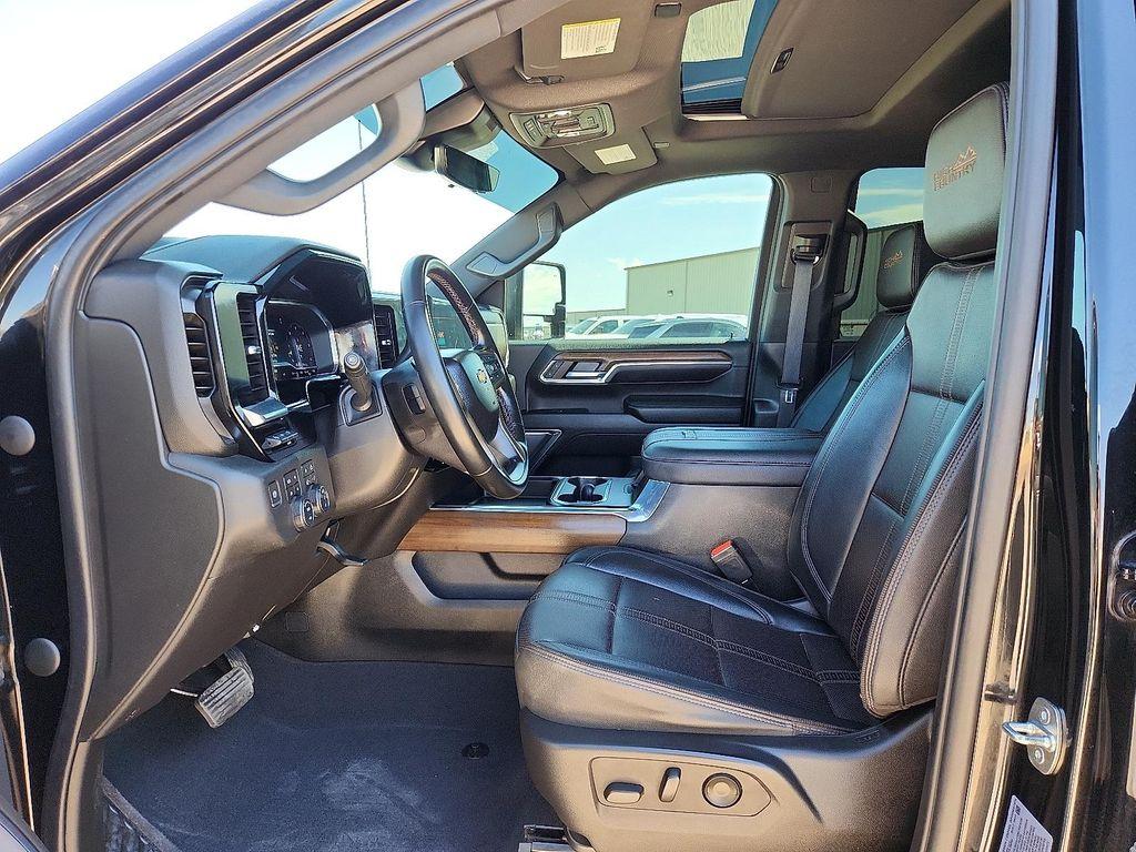 used 2024 Chevrolet Silverado 3500 car, priced at $68,998