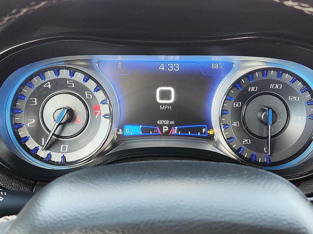 used 2023 Chrysler 300 car, priced at $26,998