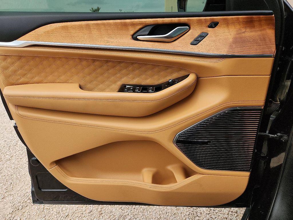 used 2023 Jeep Grand Cherokee car, priced at $41,998