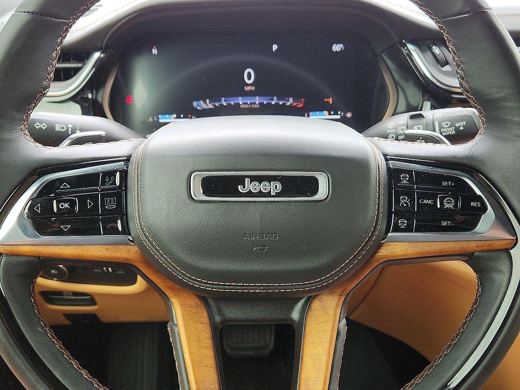 used 2023 Jeep Grand Cherokee car, priced at $41,998