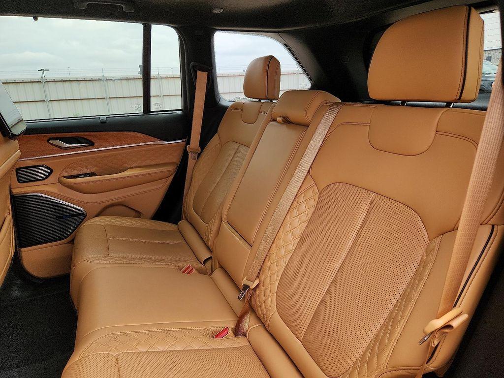 used 2023 Jeep Grand Cherokee car, priced at $41,998