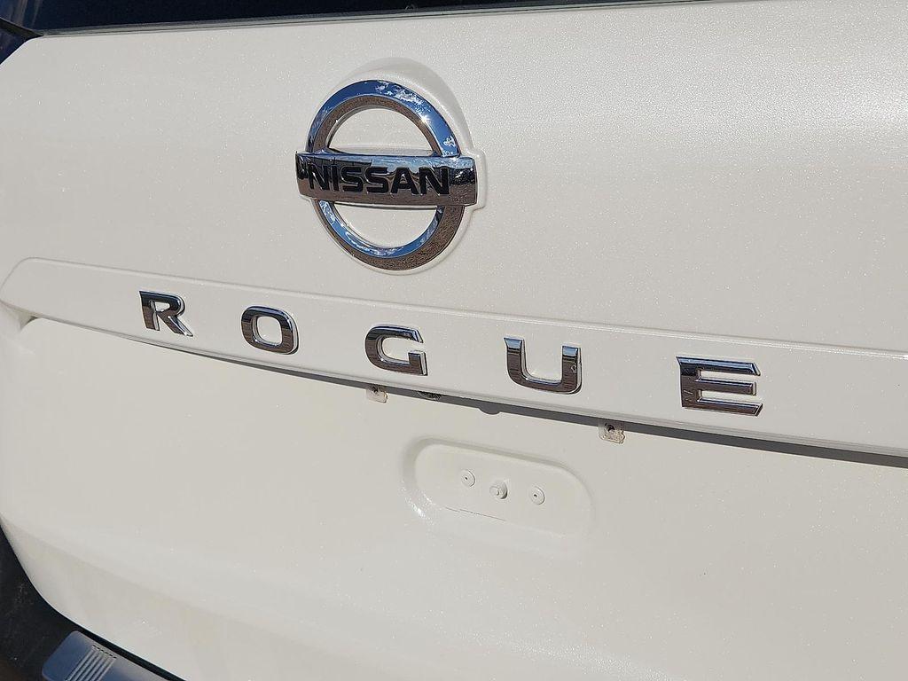 used 2021 Nissan Rogue car, priced at $20,998