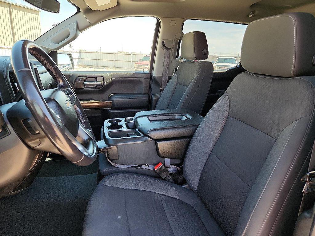 used 2022 Chevrolet Silverado 1500 car, priced at $30,998