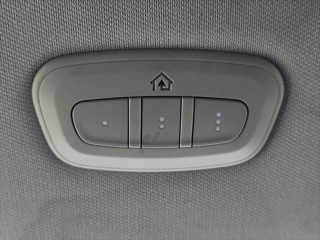 used 2019 Jeep Cherokee car, priced at $16,998