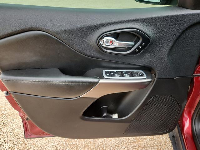 used 2019 Jeep Cherokee car, priced at $16,998