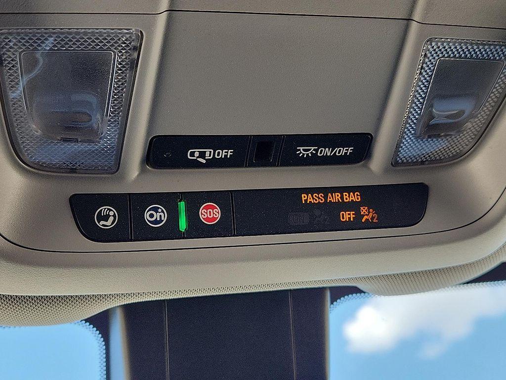 used 2020 Chevrolet Equinox car, priced at $16,998