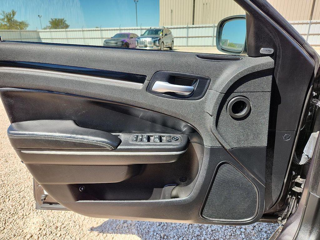 used 2021 Chrysler 300 car, priced at $19,998