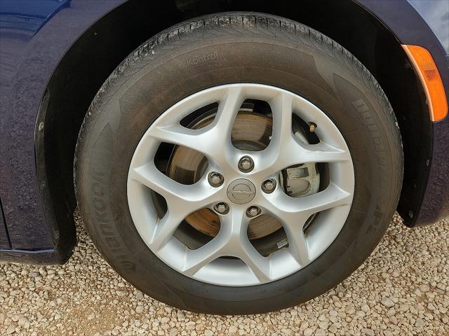 used 2017 Chrysler Pacifica car, priced at $15,998