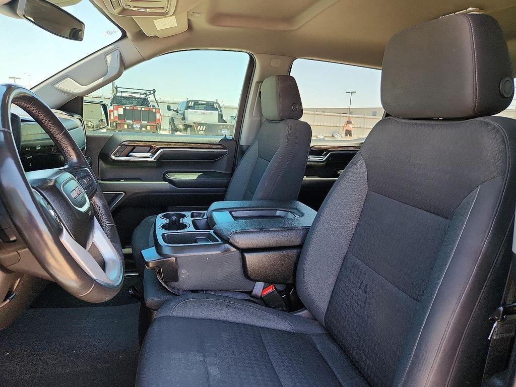 used 2022 GMC Sierra 1500 car, priced at $38,998