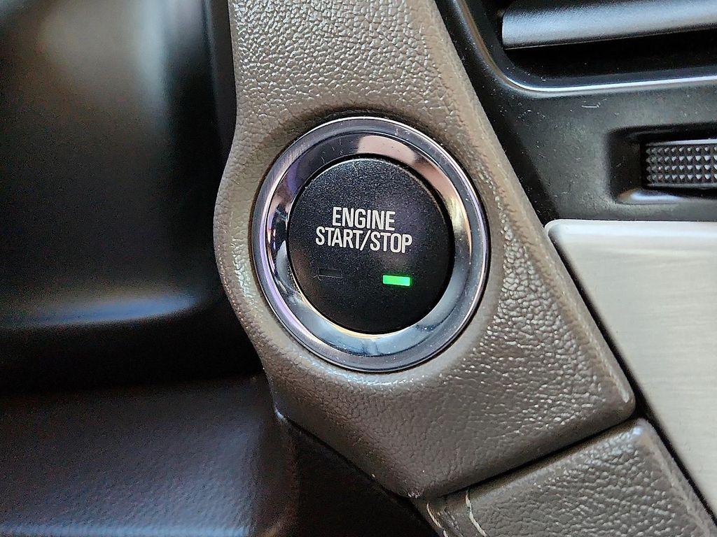 used 2019 GMC Yukon car, priced at $38,998