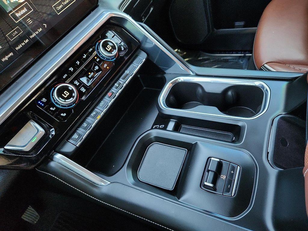 used 2024 GMC Sierra 2500 car, priced at $82,998