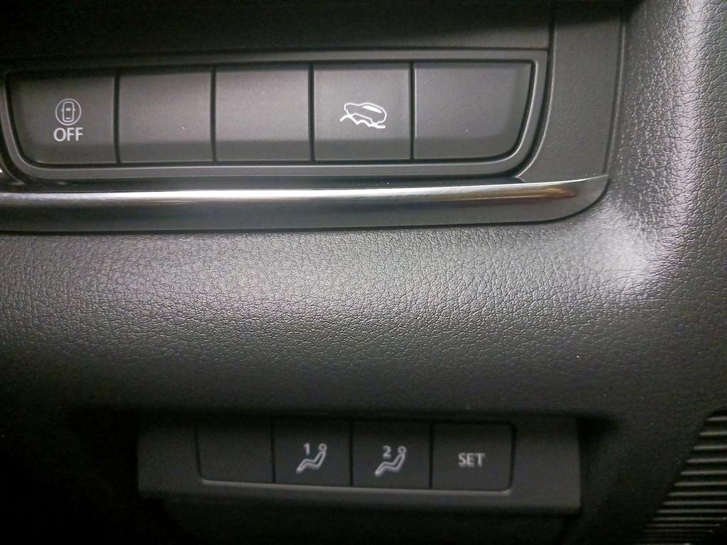 used 2023 Mazda CX-30 car, priced at $26,998