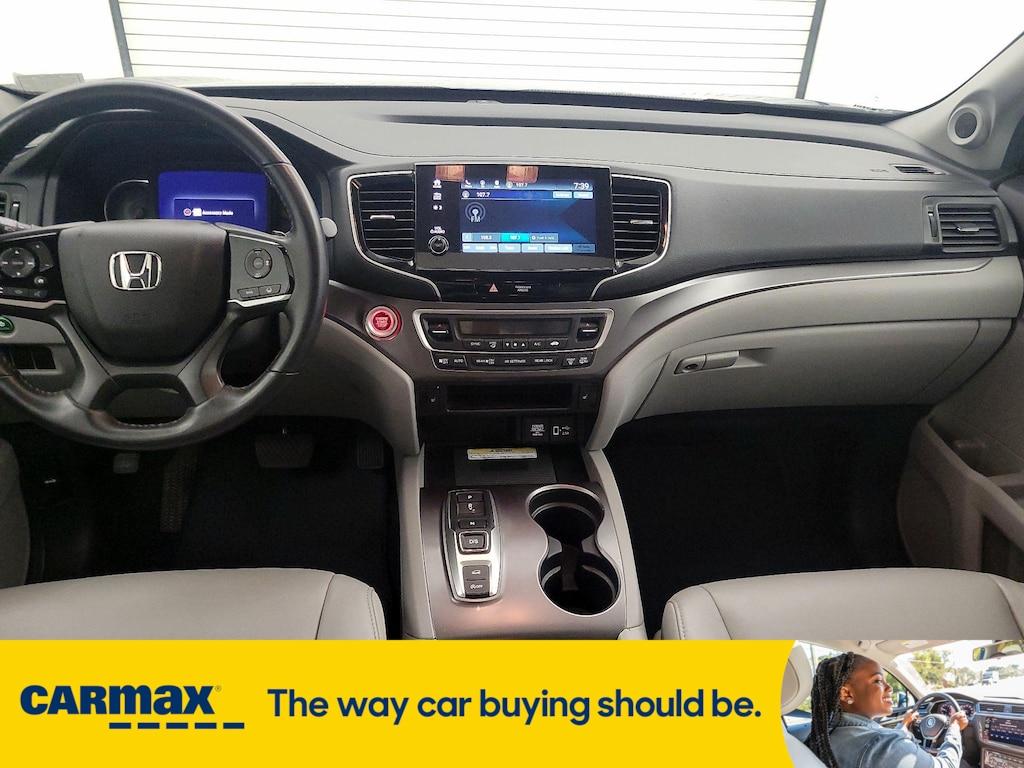 used 2022 Honda Pilot car, priced at $33,998