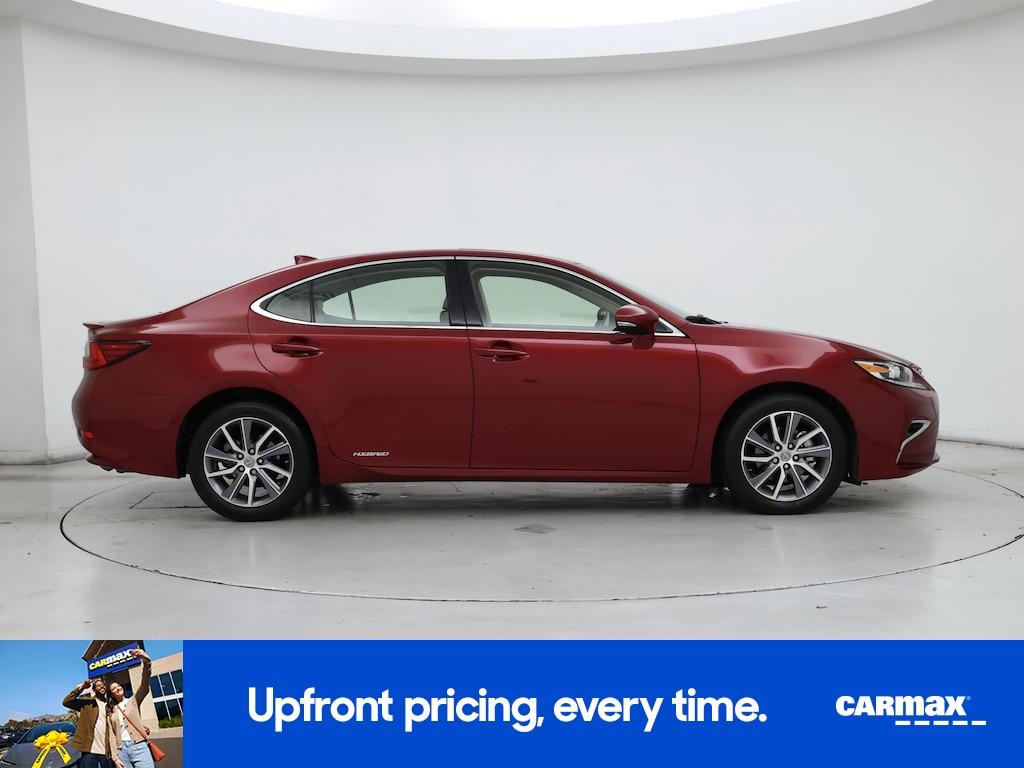 used 2017 Lexus ES 300h car, priced at $27,998