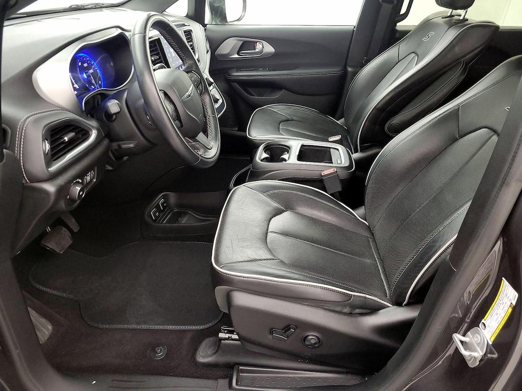 used 2018 Chrysler Pacifica car, priced at $26,998
