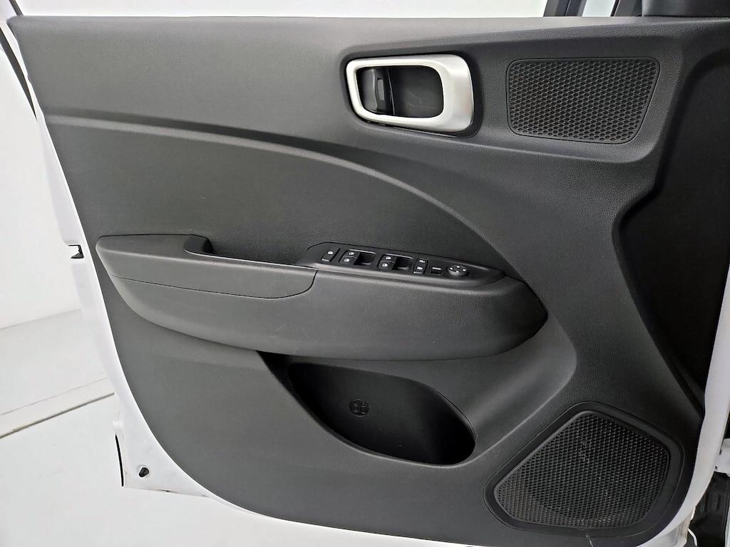 used 2021 Hyundai Venue car, priced at $17,998