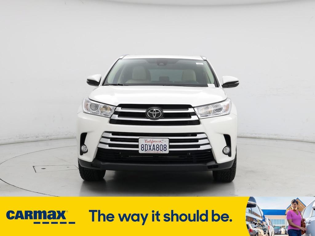 used 2018 Toyota Highlander car, priced at $30,998