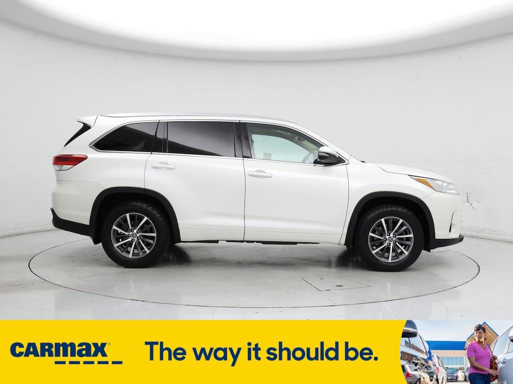 used 2018 Toyota Highlander car, priced at $30,998