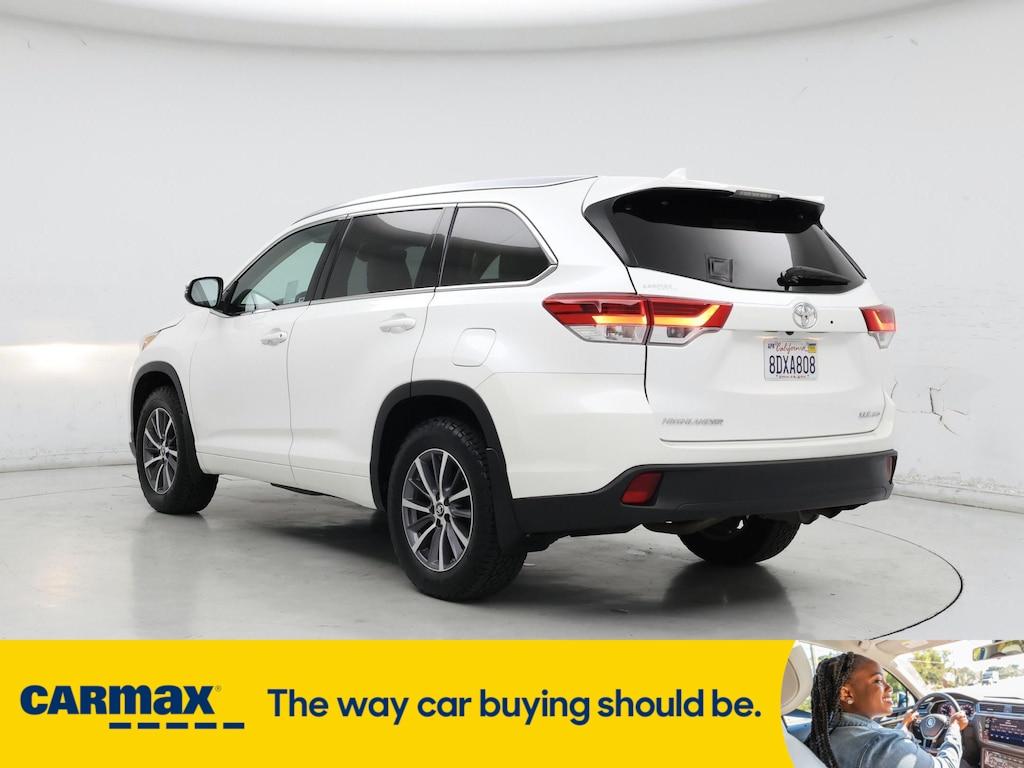 used 2018 Toyota Highlander car, priced at $30,998