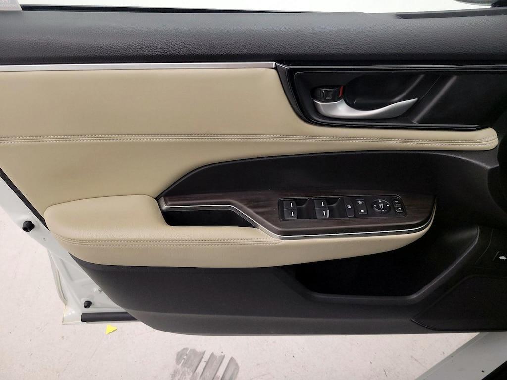 used 2019 Honda Clarity Plug-In Hybrid car, priced at $18,998