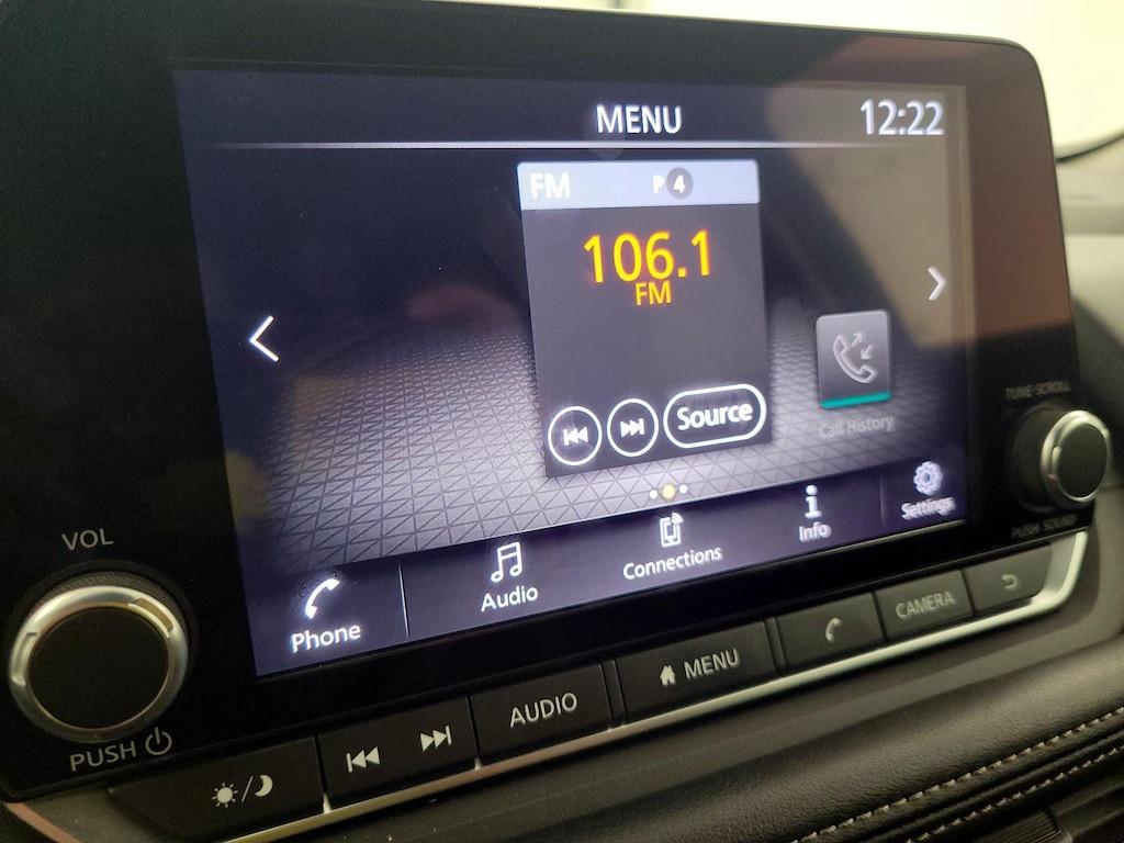 used 2024 Nissan Rogue car, priced at $24,998