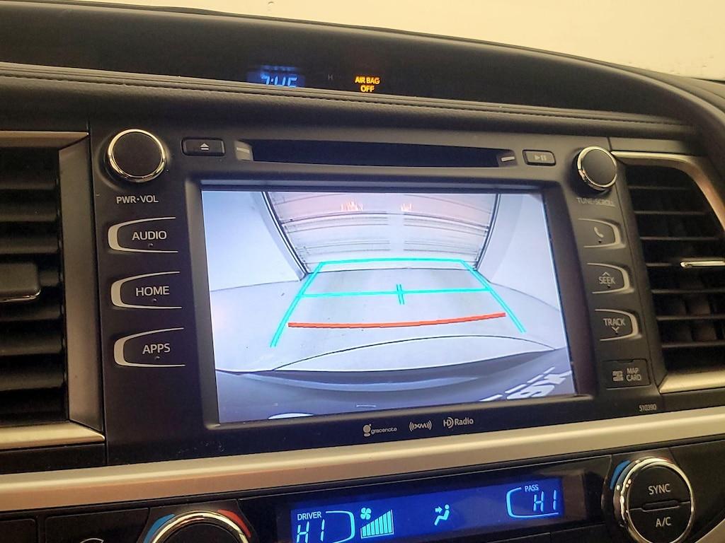 used 2019 Toyota Highlander Hybrid car, priced at $35,998