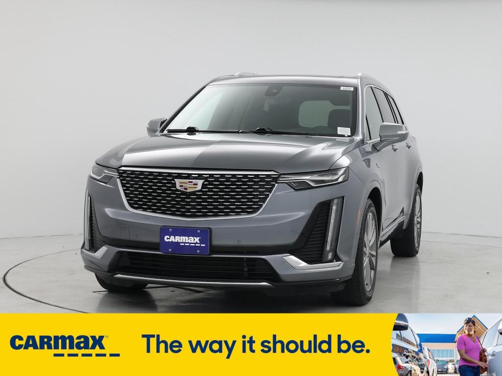 used 2022 Cadillac XT6 car, priced at $35,998