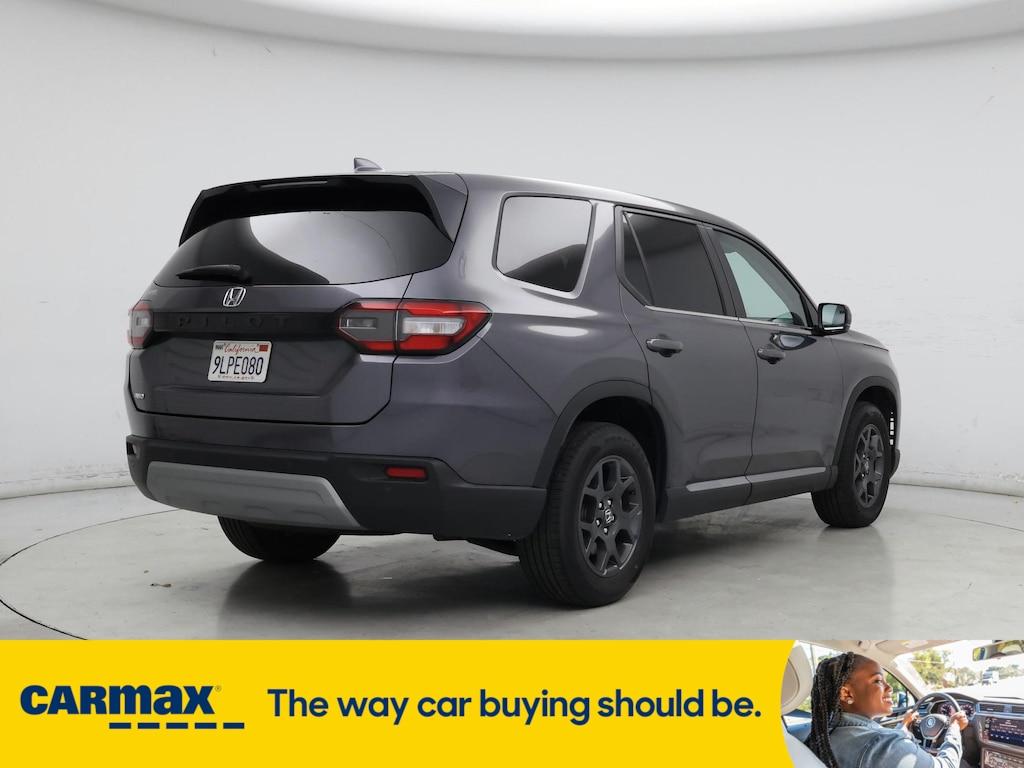 used 2024 Honda Pilot car, priced at $42,998