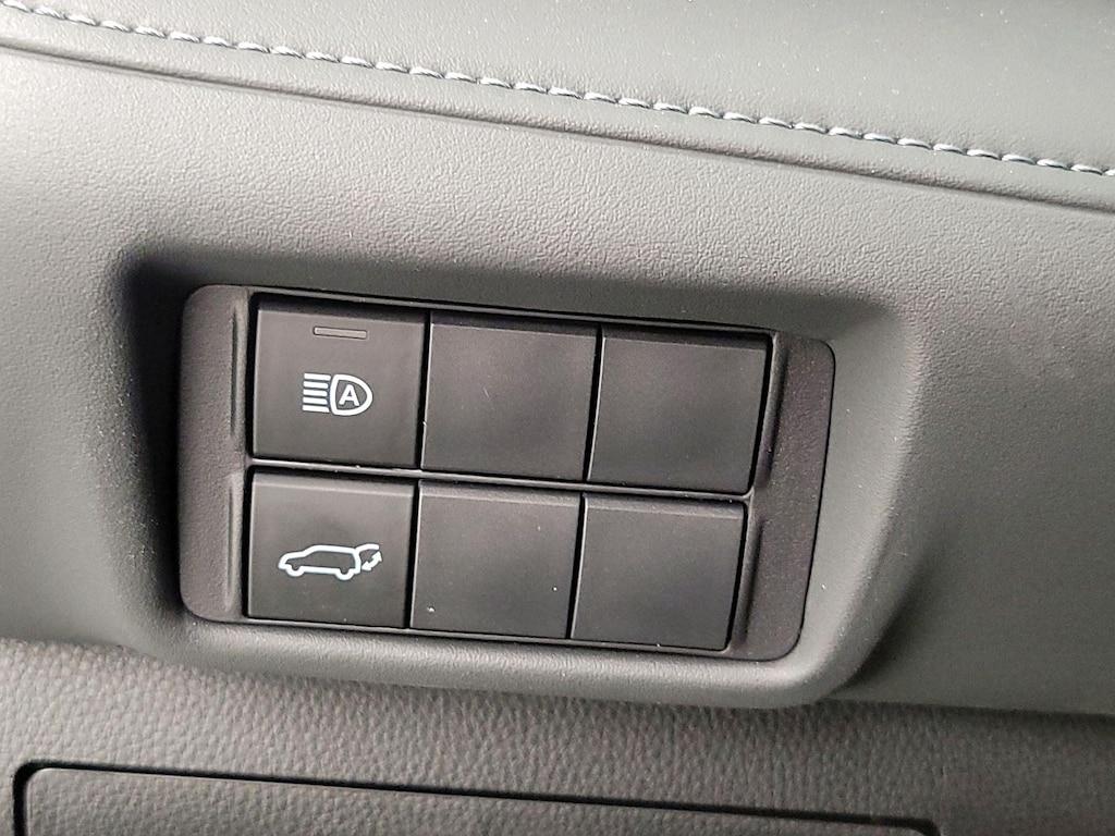 used 2023 Toyota Highlander Hybrid car, priced at $49,998