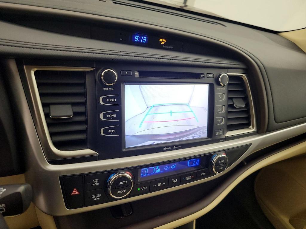 used 2015 Toyota Highlander car, priced at $29,998