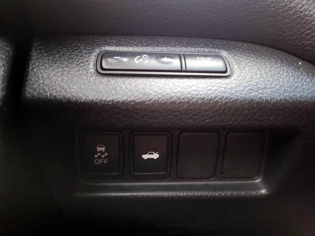 used 2014 Nissan Altima car, priced at $12,599