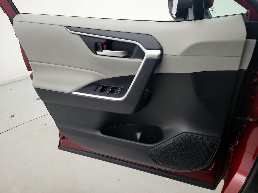 used 2022 Toyota RAV4 car, priced at $32,998
