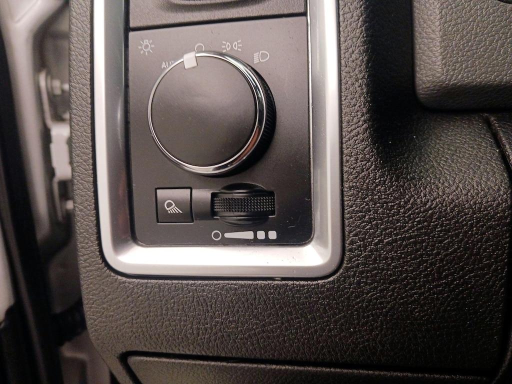 used 2019 Ram 1500 Classic car, priced at $21,998