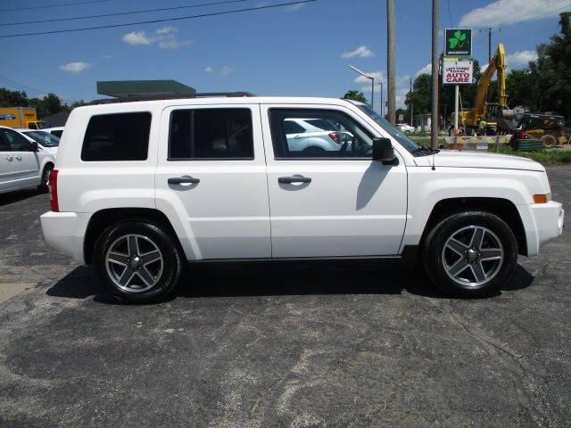 used 2009 Jeep Patriot car, priced at $10,995