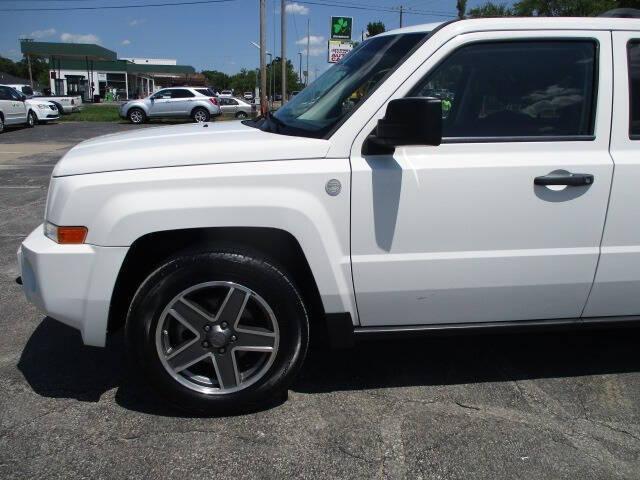 used 2009 Jeep Patriot car, priced at $10,995