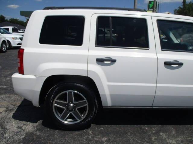 used 2009 Jeep Patriot car, priced at $10,995