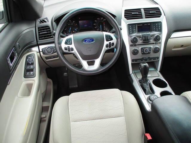 used 2013 Ford Explorer car, priced at $15,000