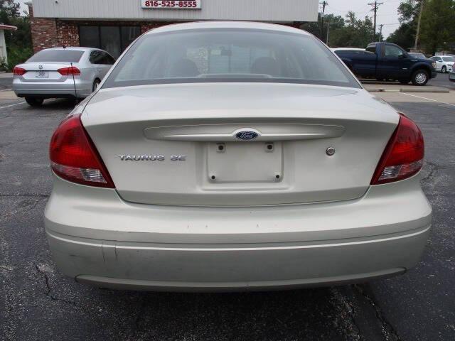 used 2007 Ford Taurus car, priced at $7,995