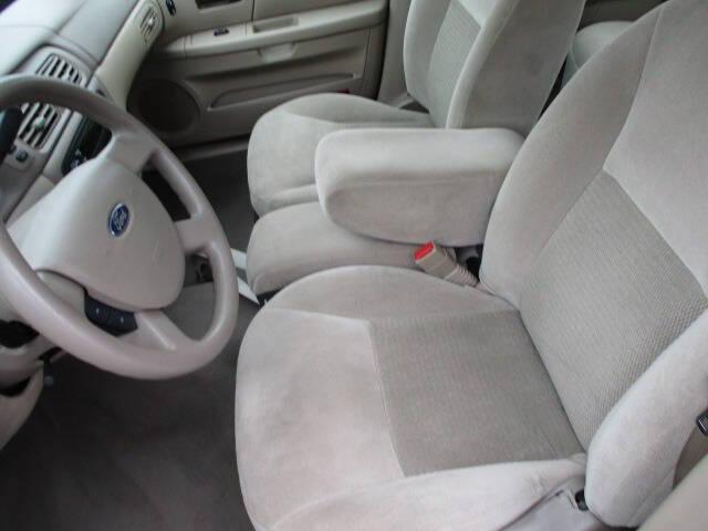 used 2007 Ford Taurus car, priced at $7,995