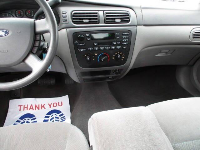 used 2004 Ford Taurus car, priced at $3,995