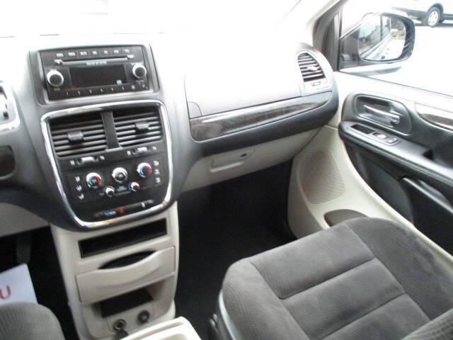 used 2016 Dodge Grand Caravan car, priced at $5,995